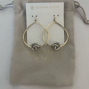 Kendra Scott Gold and Solver Presleigh Drop earrings